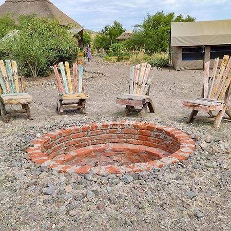 Africa Safari Lake Natron Camping Mtowabaga Buitenkant foto
