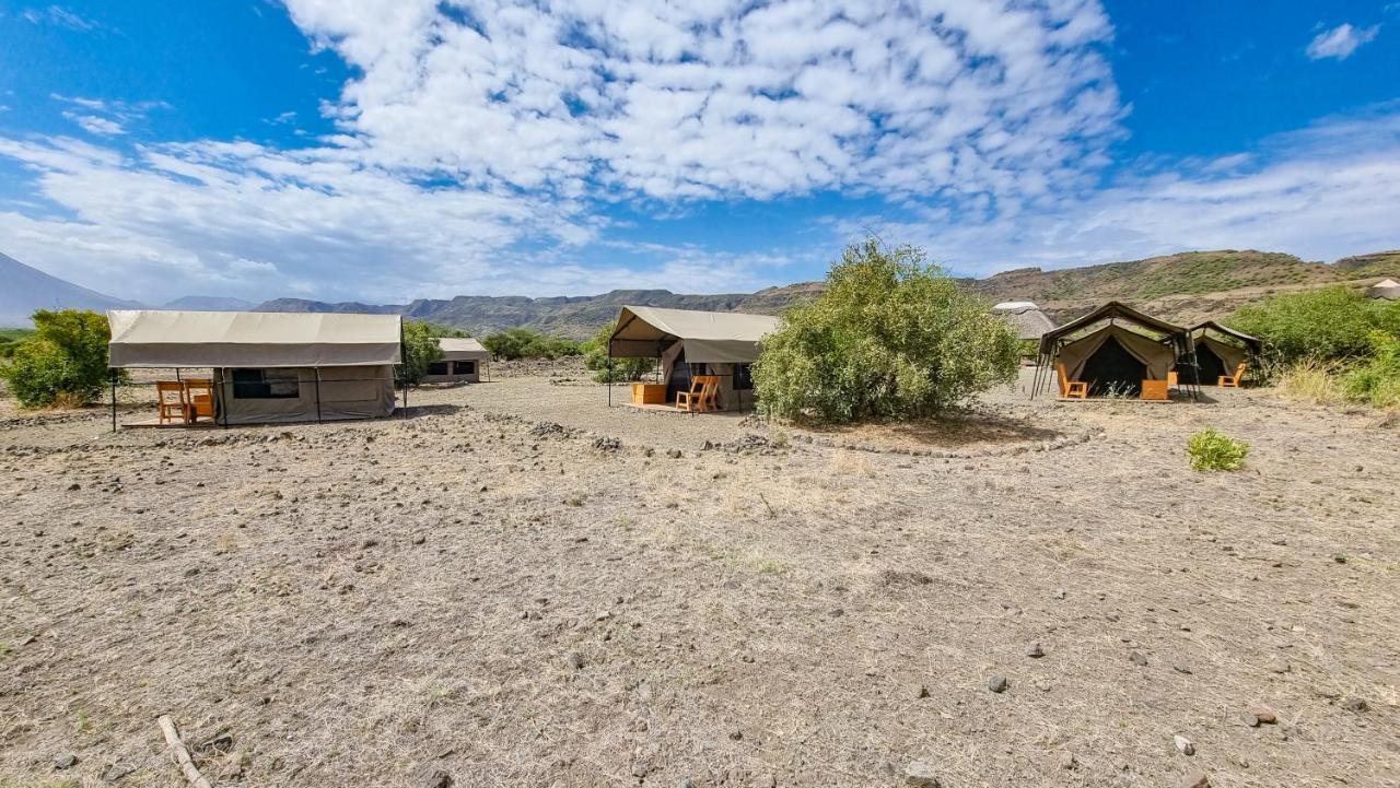 Africa Safari Lake Natron Camping Mtowabaga Buitenkant foto